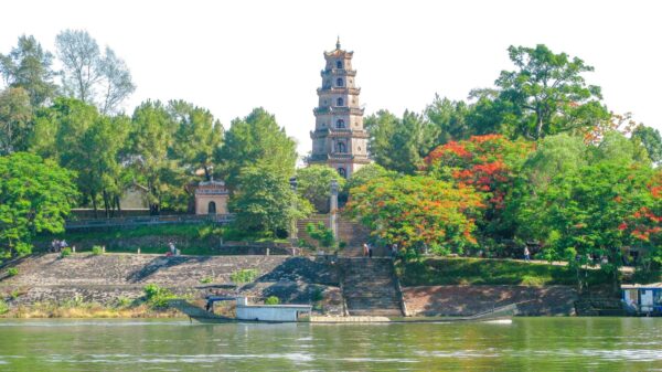 HUẾ- MỘNG MƠ GIỮA LÒNG DI SẢN - Image 4
